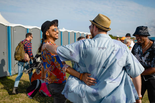 Best Portable bathroom rental  in Andalusia, IL